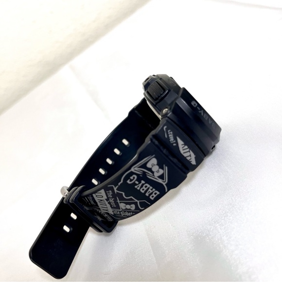 Casio Baby G x Hello Kitty Watch 5382 Black - Picture 5 of 5